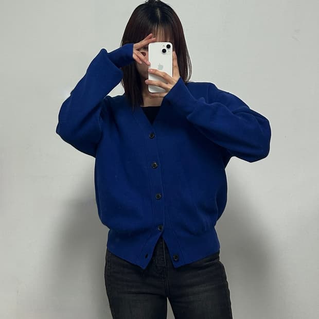 론트 깡스타일리스트 콜라보 가디건 블루