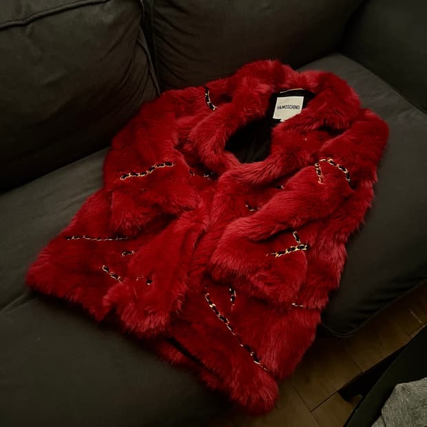 H&MOSCHINO 핑크 퍼자켓