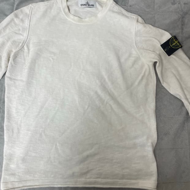 스톤아일랜드 흰색 긴팔 니트