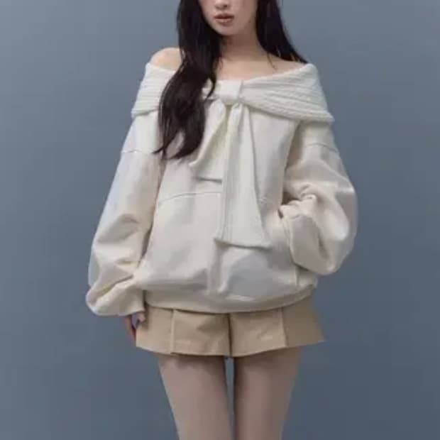 (미개봉) 더티스 리본후드 오프숄더 아이보리
