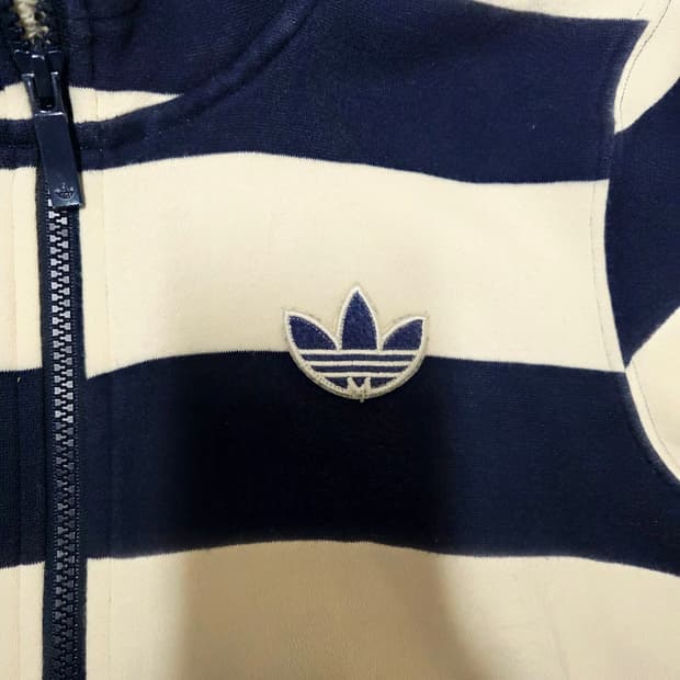 [Y2K/빈티지] 아디다스 여성 기모 후드 집업 화이트 네이비 95 (실