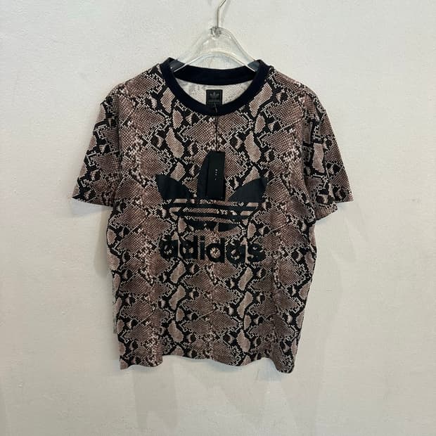 Adidas pattern tee