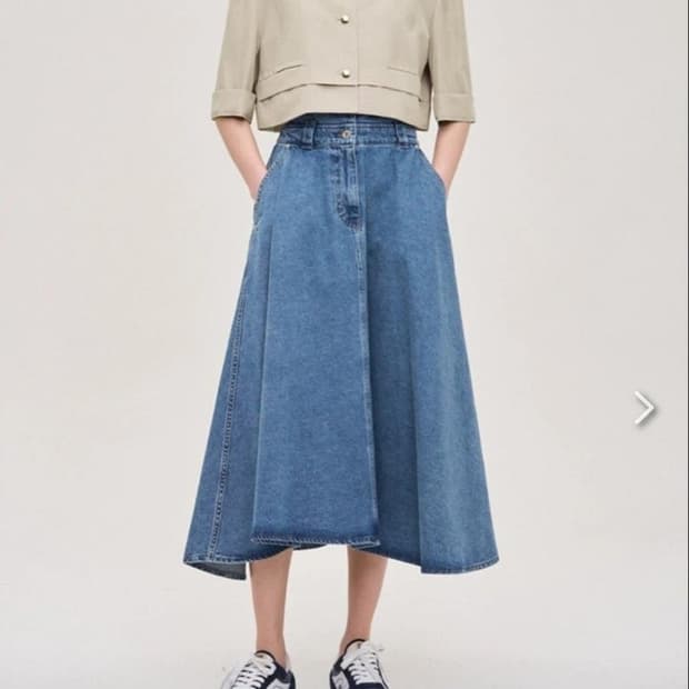 한섬 시스템 2023 데님 플레어 롱스커트 67-98사이즈