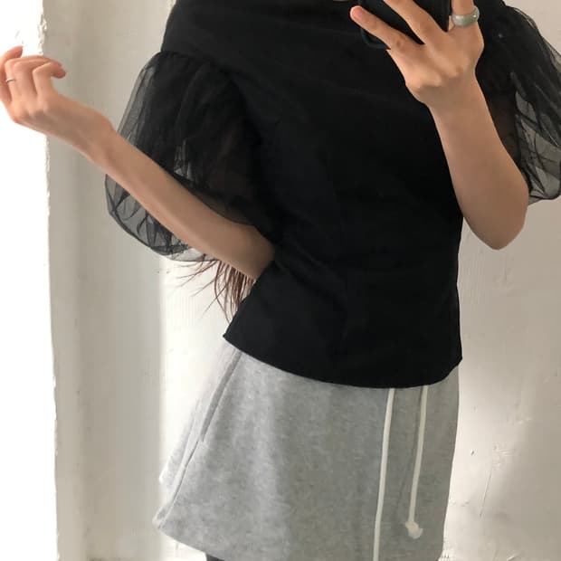Simone Rocha 시몬 로샤 블랙 컬러 시스루 퍼프 반팔