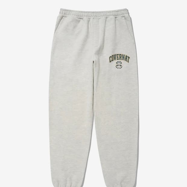 [새상품] 커버낫 컬리지 엠블럼 스웻 조거 팬츠 오트밀 XL