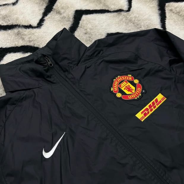 나이키DHL 맨유 바람막이