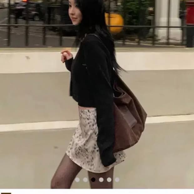 아노에틱 스웨이드 호보 백 & 카드월렛 세트 브라운 레터앤 김다빈