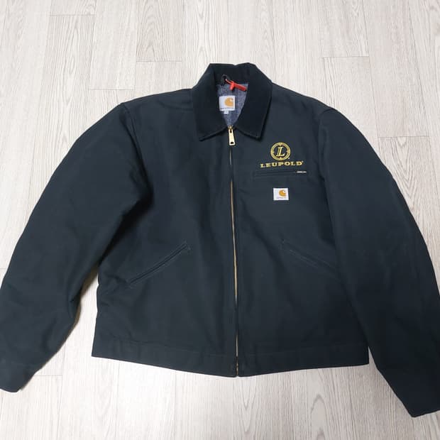 칼하트  j001 L 125주년 데드스탁 디트로이트