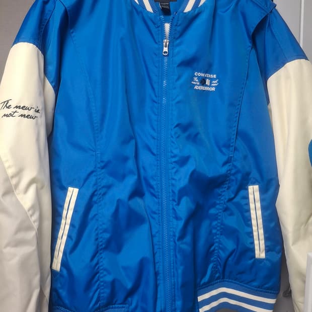 컨버스x아더에러 바시티 L