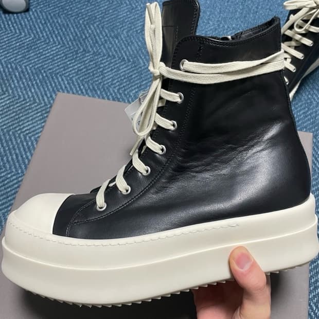 릭오웬스 메가범퍼 라몬즈 하이 LCO