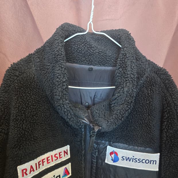 데상트 스위스 스키팀 플리스 자켓