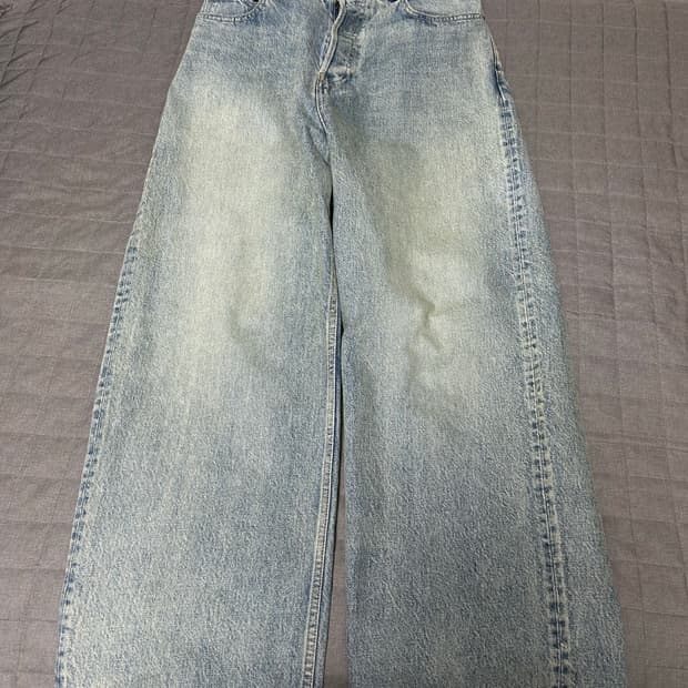 [S] 발렌시아가 라지배기 데님 팬츠 연청