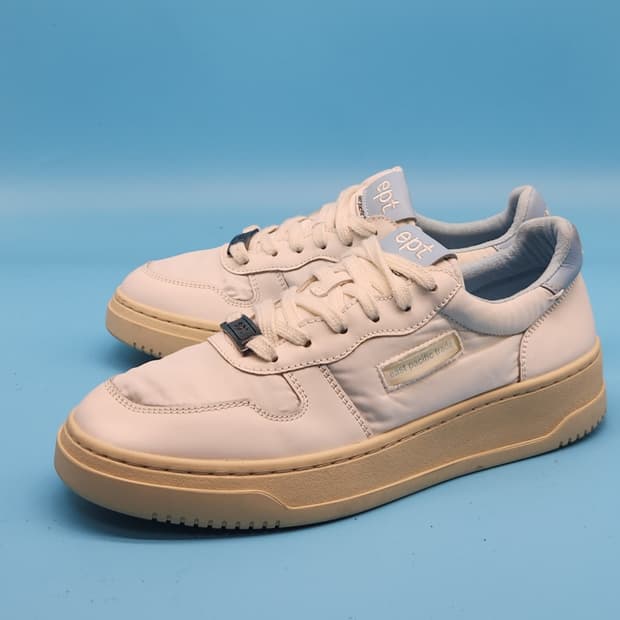 o ept 여성운동화235