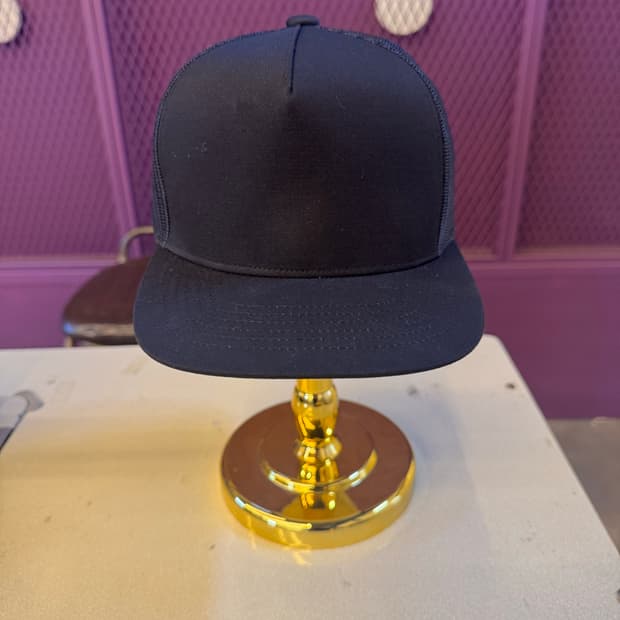 트럭커타입 모자