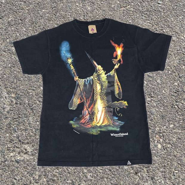 나이키 ACG 위저드 반팔