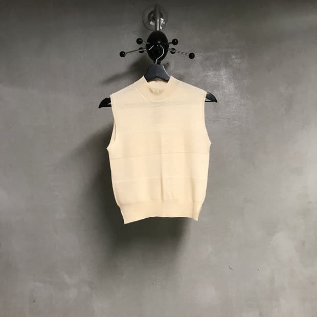 질샌더 슬리브리스 니트 38(W)