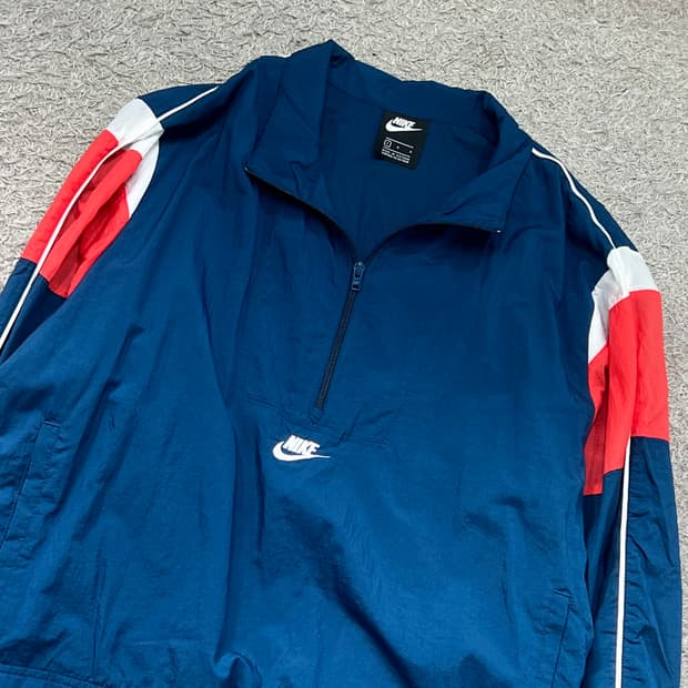 [95] 나이키 반집업 바람막이