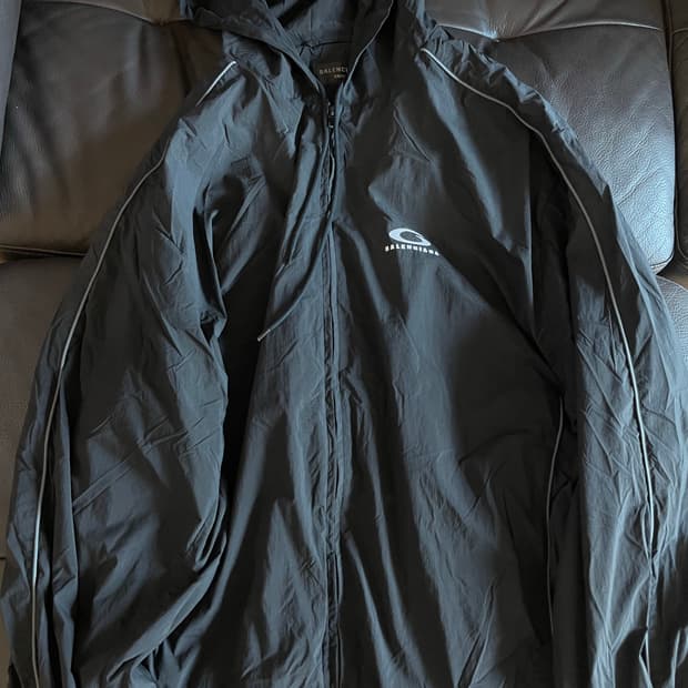 발렌시아가 루프 아이콘 트랙 후드 자켓