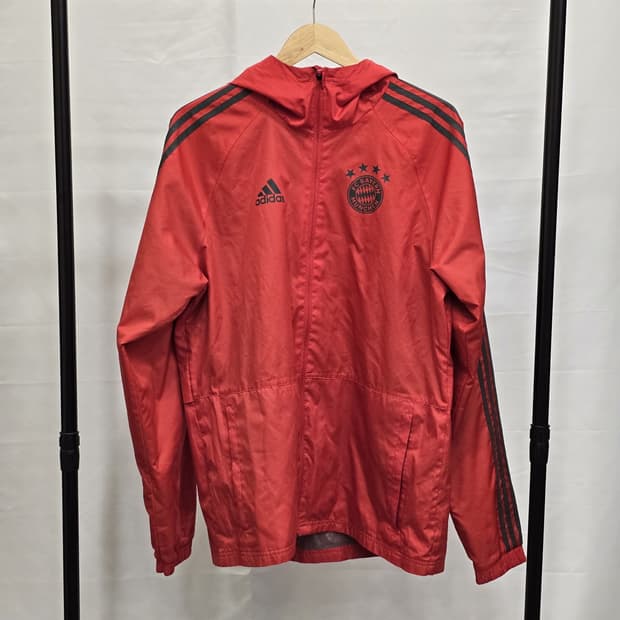FC바이에른 뮌헨 아디다스 후드 윈드브레이커 바람막이 레드 M