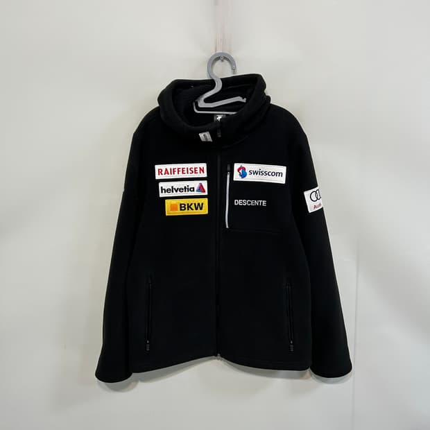 데상트 아우디 후리스 집업 100