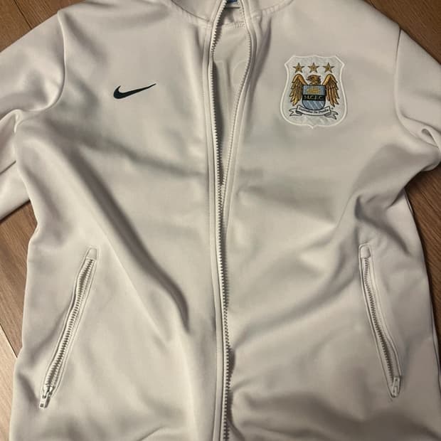 나이키 맨시티 흰색 집업 져지