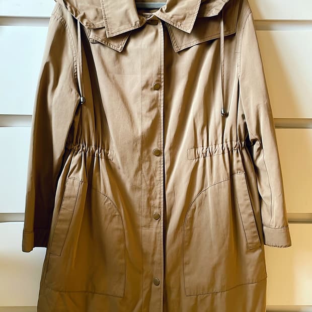 TOPGIRL 탑걸 베이지 스팽글 후드 사파리 재킷