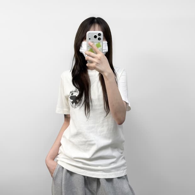 스투시 비치 루트 반팔티 화이트