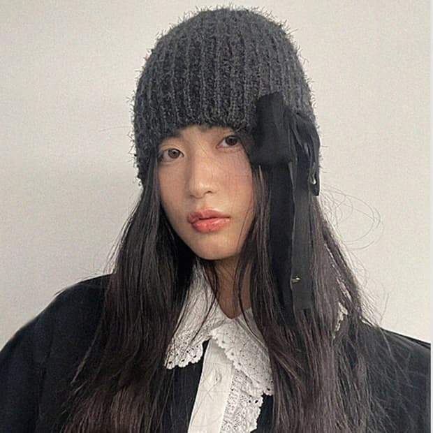 호쿠스포쿠스 퍼리 니트 비니 챠콜