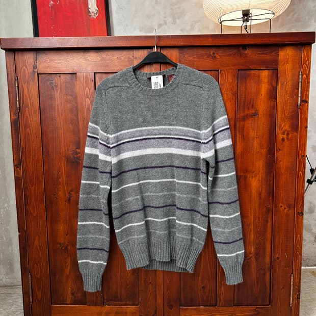 그레이퍼플니트