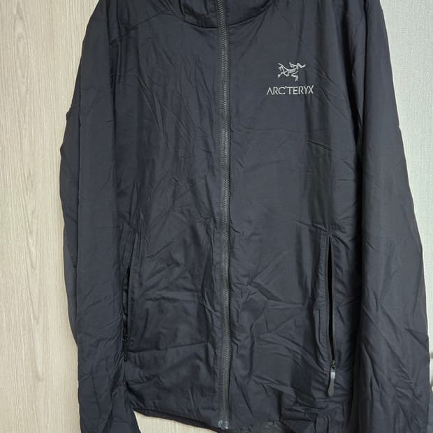 아크테릭스 아톰sl 블랙 M사이즈 판매