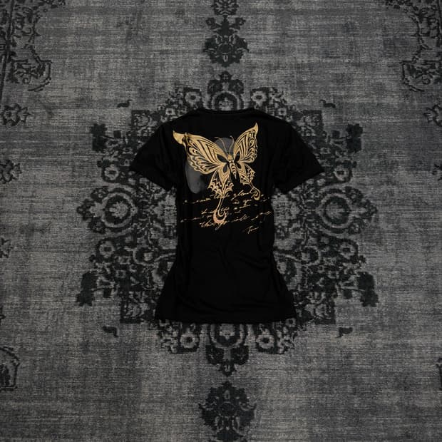 Tornado mart 00s fudie lettering t shirt