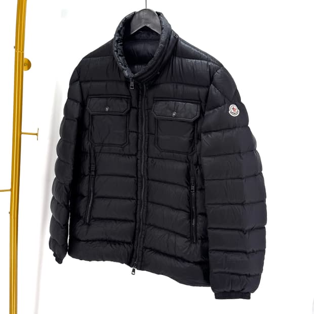 [4사이즈] 몽클레어 경량 패딩 자켓 블랙