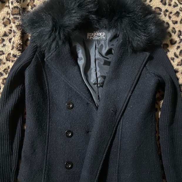 폭스 리얼퍼 니트 자켓