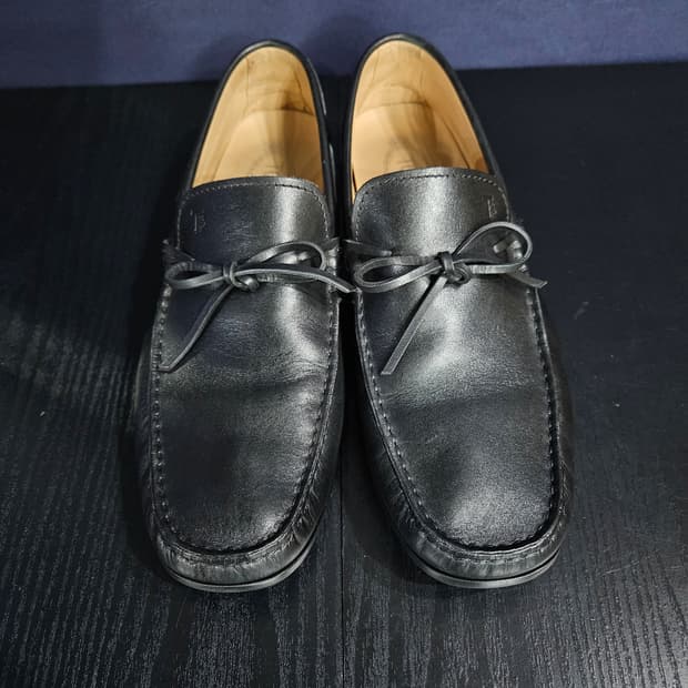 토즈 블랙컬러 남성 280 로퍼