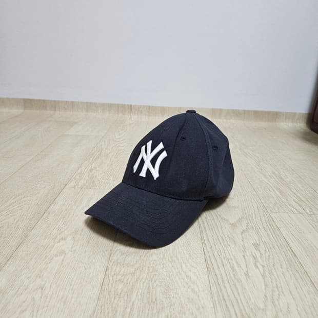 MLB 뉴욕 양키스 볼캡 모자 네이비  M-XL