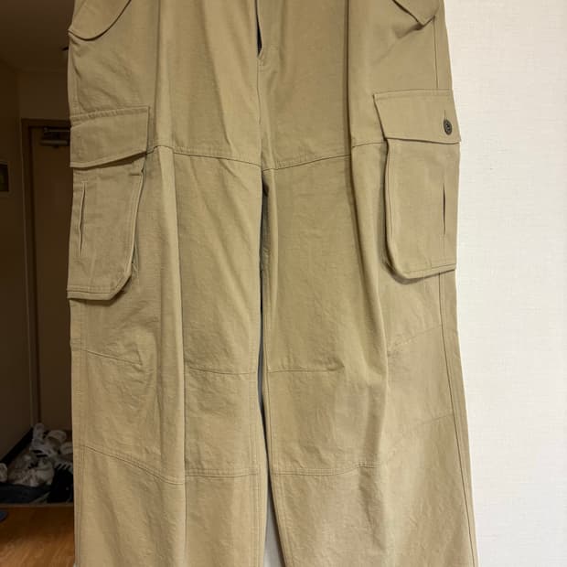 이알티알 카고팬츠 베이지 판매합니다