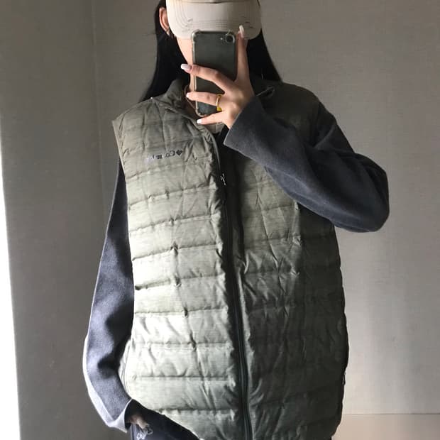콜롬비아 카키 경량조끼