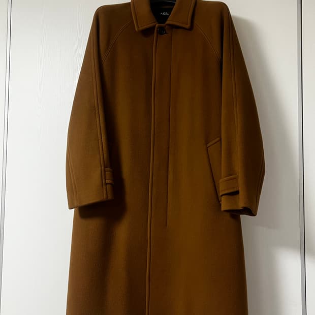 [L] A.P.C. 발마칸 코트 카멜