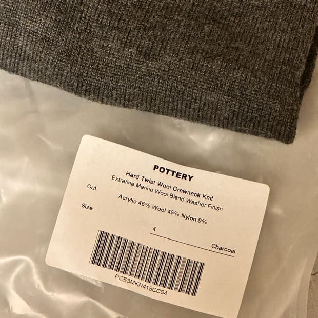 POTTERY 차콜 크루넥 니트 4사이즈
