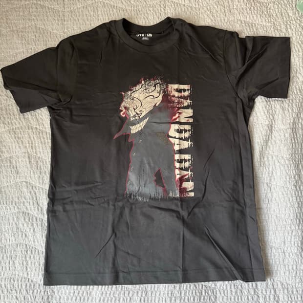 단다단 유니클로 유티 반팔 티셔츠