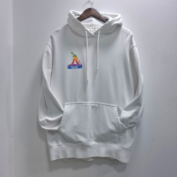 팔라스 잡스워스 후드 화이트 19SS XL / 할인