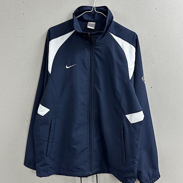 나이키 바람막이 L 