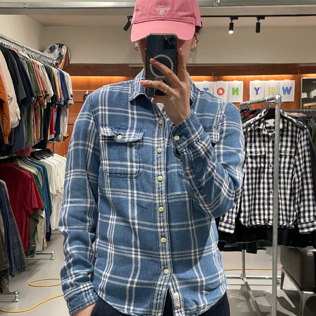 빈티지 체크 패턴 플란넬 셔츠