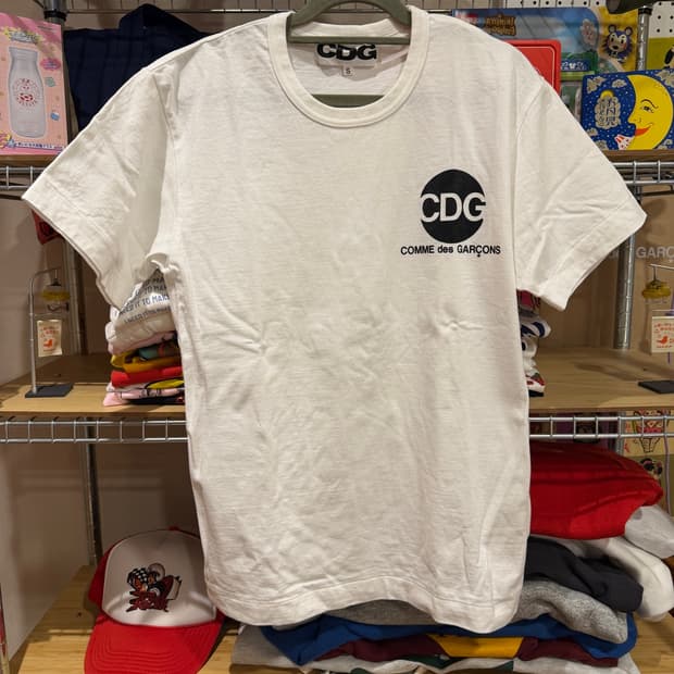 CDG 반팔티셔츠