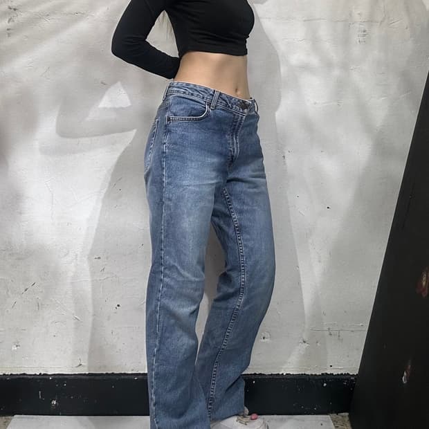 갭 부츠컷 플레어진 연청 데님 팬츠 