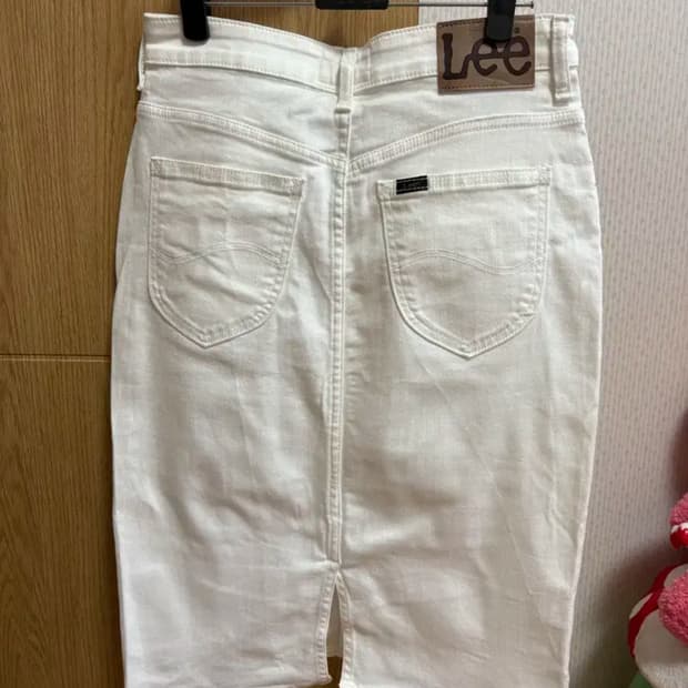 빈티지 lee 화이트 미디스커트