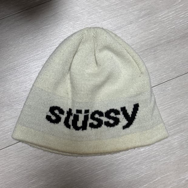 스투시 비니팝니다!