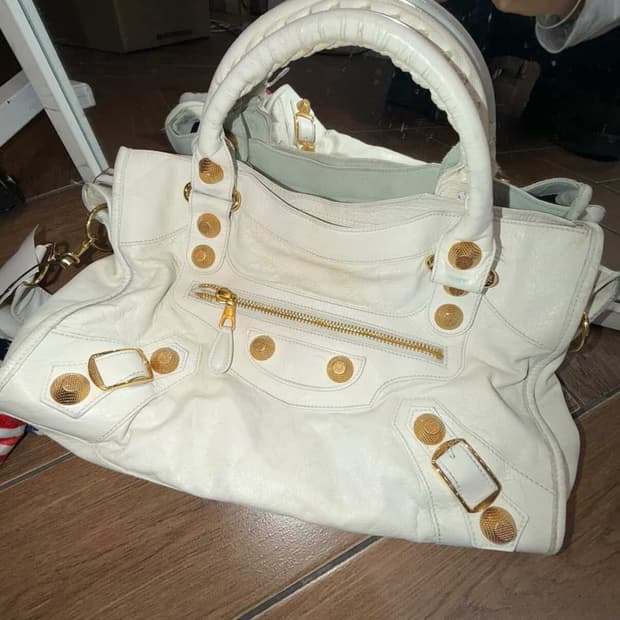 발렌시아가 자이언트 시티백 모터백