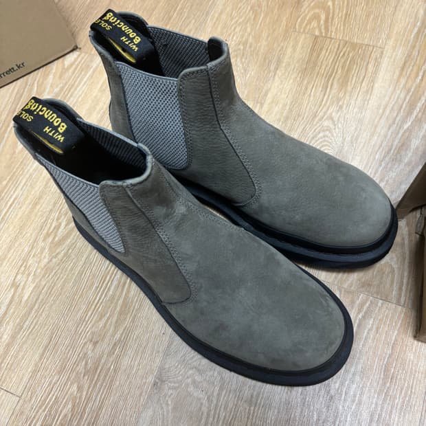 닥터마틴 2976 첼시 부츠 니켈 그레이 누벅 UK8 (270)