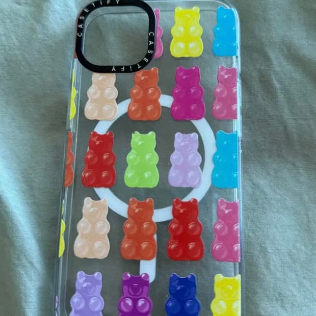 정품 케이스티파이(Casetify )젤리베어 맥세이프 케이스 판매합니다
